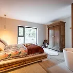 Vila L'eden 5 Jacuzzi Pour 10 Pers A L'etang Du Stock *