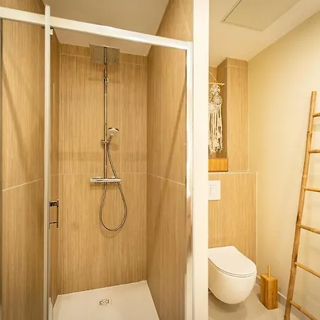 L'eden 5 Sauna Jacuzzi 10 Pers Etang Du Stock Βίλα Langatte