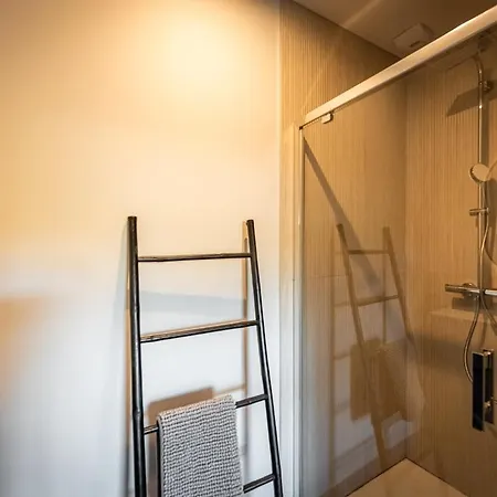 L'eden 5 Sauna Jacuzzi 10 Pers Etang Du Stock * Langatte