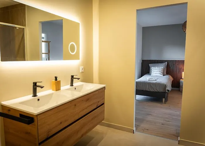 Vila L'eden 5 Jacuzzi Pour 10 Pers A L'etang Du Stock